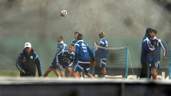 control antidoping sorpresa en ezeiza a todos los jugadores de la seleccion control antidoping sorpresa en ezeiza a todos los jugadores de la seleccion