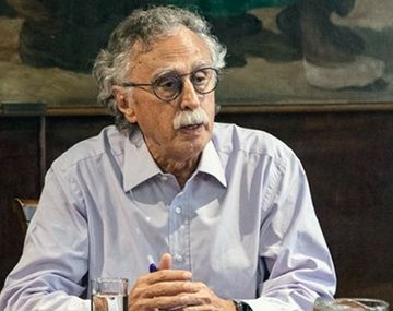 Ministro Mario Lugones.