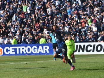 Sebastián Villa contó cómo reaccionaría si le hace un gol a Boca
