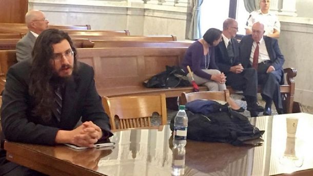 Estados Unidos: los padres de un hombre de 30 años fueron a la justicia para echar a su hijo de su casa