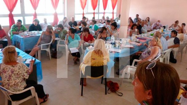 La fórmula Carrió-Toty Flores, en un seminario con el yerno detenido por narco