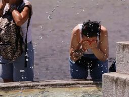 ola de calor historica en europa: hay, al menos, 11 muertos por las temperaturas record ola de calor historica en europa: hay, al menos, 11 muertos por las temperaturas record
