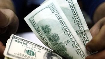 el dolar negro sigue quieto y el oficial subio a $5,24 el dolar negro sigue quieto y el oficial subio a $5,24