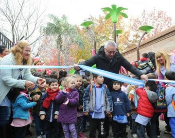 Julio Zamora inauguró un espacio de juegos este martes en Tigre