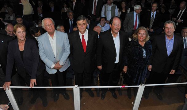 De UNEN a FAUnen ¿llega DesUNEN?: cronología de un frente conflictivo