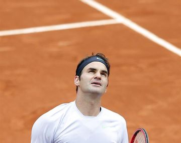 Cayó Federer en Roland Garros y no pudo superar a Vilas