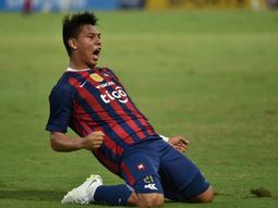 El lateral se destaca en el fútbol paraguayo