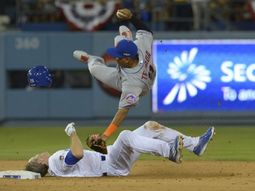 video: la insolita y escalofriante fractura en un partido de beisbol video: la insolita y escalofriante fractura en un partido de beisbol