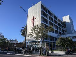 El Ejecutivo uruguayo considera vetar la ley aprobada en el Senado. El Ejecutivo uruguayo considera vetar la ley aprobada en el Senado.