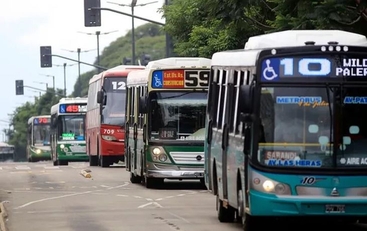 El Gobierno analiza abrir  el uso del transporte público en el AMBA para los no esenciales