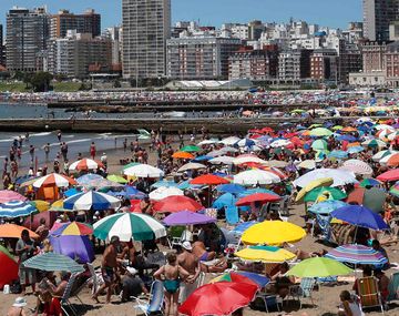 Casi 943 mil turistas se movilizarán por el país durante este fin de semana largo