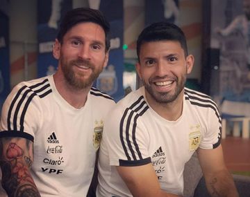 El saludo del Kun Aguero a Lionel Messi por su cumpleaños