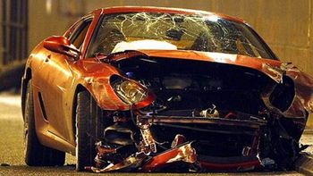 subastan la ferrari que destruyo cristiano ronaldo subastan la ferrari que destruyo cristiano ronaldo