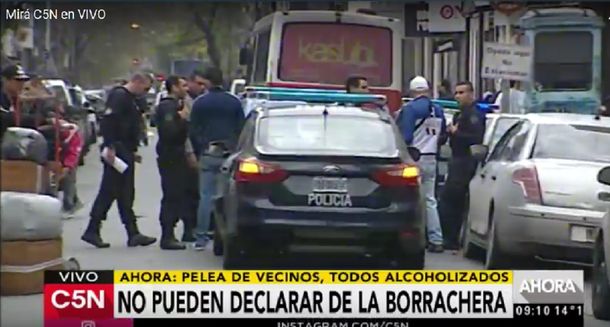 Vecinos se enfrentaron a los tiros en Flores