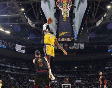 El impactante récord que rompió LeBron James en la NBA
