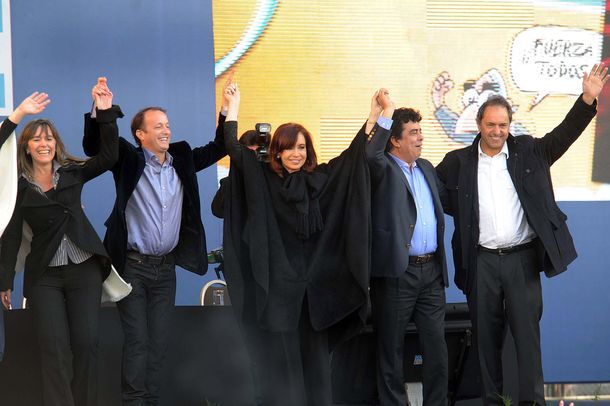 Scioli confió en que haya internas en todos los partidos