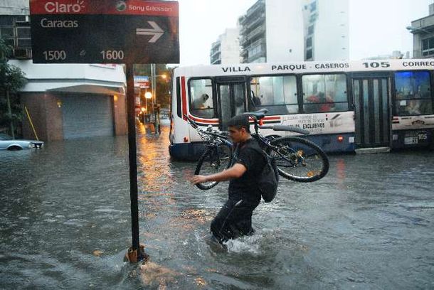 Lluvia_daniel_luna_19021011_19526