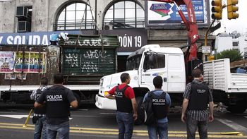 nuevos operativos de la ciudad contra la venta ilegal en once nuevos operativos de la ciudad contra la venta ilegal en once