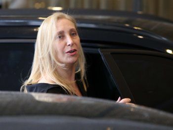 Milei modificó un decreto de Macri para que pueda asumir su hermana