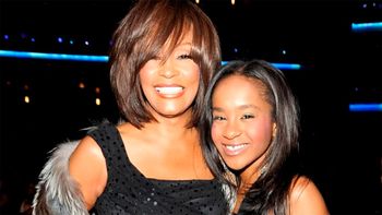 la trama oculta detras de la muerte de la hija de whitney houston la trama oculta detras de la muerte de la hija de whitney houston