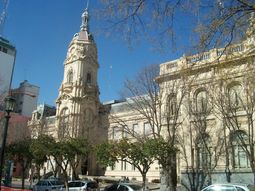 las amenazas de bomba llegaron a la municipalidad de bahia blanca las amenazas de bomba llegaron a la municipalidad de bahia blanca