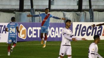 Cómo ver en vivo Colón vs Arsenal por la Liga Profesional Cómo ver en vivo Colón vs Arsenal por la Liga Profesional