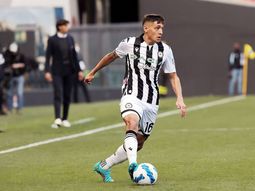 Nahuel Molina Lucero podría ser nuevo refuerzo del Atlético de Madrid de Diego Cholo Simeone. Nahuel Molina Lucero podría ser nuevo refuerzo del Atlético de Madrid de Diego Cholo Simeone.