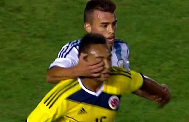 Un juvenil argentino se queda sin Sudamericano por esta infantil agresión