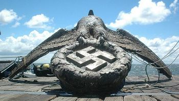 polemica por un aguila nazi en uruguay polemica por un aguila nazi en uruguay