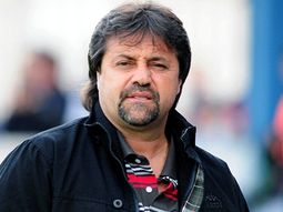 el presidente de argentinos: caruso no presento la renuncia el presidente de argentinos: caruso no presento la renuncia