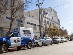 El policía quedó internado y está fuera de peligro