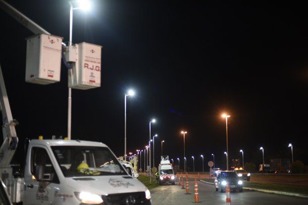 Cambian 3.500 luces en la Autopista Ezeiza-Cañuelas