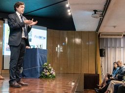 Diego Labat pressntó esta mañana el plan de acción desde el Banco Central del Uruguay. Diego Labat pressntó esta mañana el plan de acción desde el Banco Central del Uruguay.
