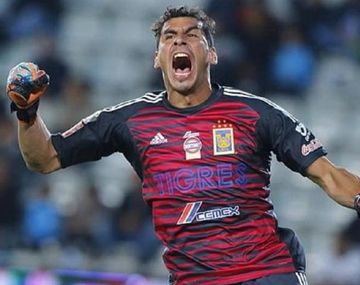 El extravagante look de Nahuel Guzmán en apoyo a la comunidad LGBT