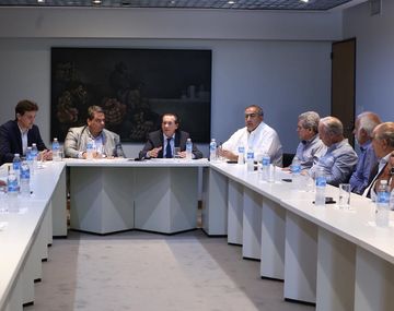 Sica y Triaca con la CGT y el sector empresarial - Crédito:&nbsp;@dante_sica