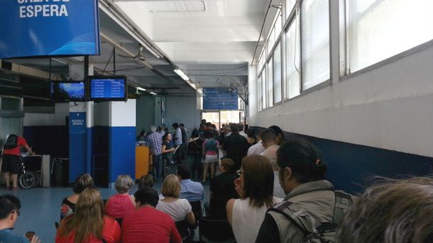 A pesar de la promesa de levantarlo, sigue el cepo a las compras por Internet