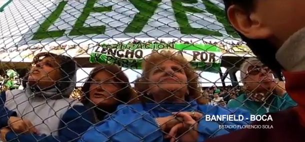 Las Tribuneras de Banfield compiten con el Tano Pasman