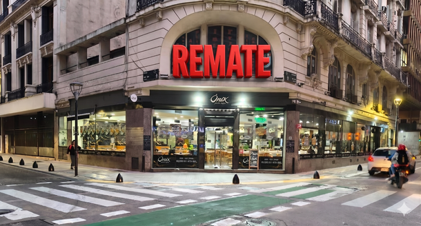 Crisis económica: cerró un pizza libre del centro porteño y rematan todo su mobiliario