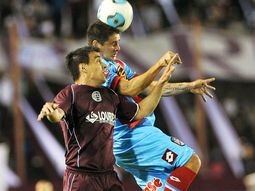 lanus vencio a arsenal y se sumo a la pelea en la recta final lanus vencio a arsenal y se sumo a la pelea en la recta final