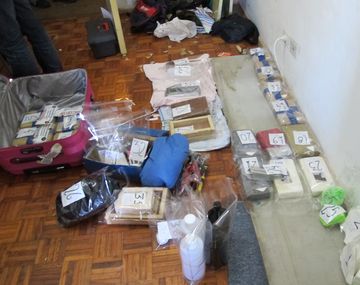 Secuestran 55 armas y más de 5.000 dosis de paco en un megaoperativo