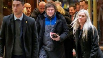 vestido con el mameluco de ypf, milei ya esta en oslo: como sigue su agenda vestido con el mameluco de ypf, milei ya esta en oslo: como sigue su agenda