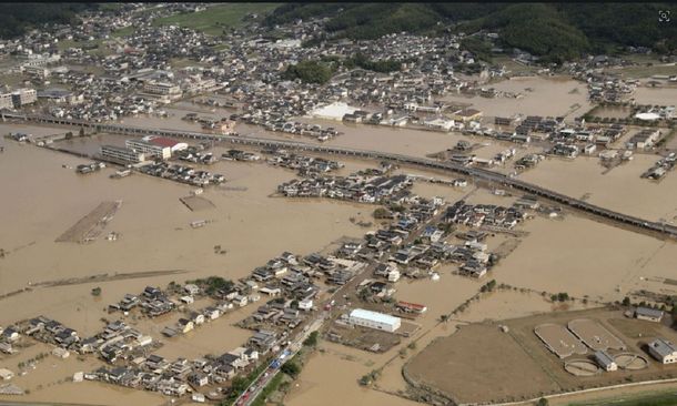 Inundaciones en Japón dejan al menos 112 muertos