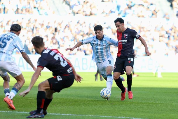 Racing le ganó sobre la hora a Newells y lo dejó sin octavos de final