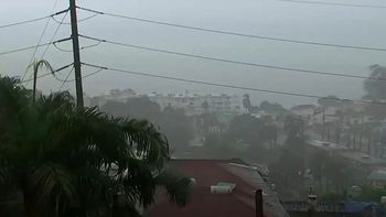 el drama de dos argentinas por el huracan melissa: estamos encerradas en el bano el drama de dos argentinas por el huracan melissa: estamos encerradas en el bano