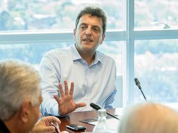 massa tambien celebro el acuerdo con el club de paris massa tambien celebro el acuerdo con el club de paris