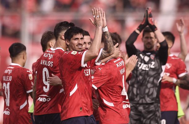 Silbidos de los hinchas de Independiente para Iván Marcone tras la denuncia de un socio por agresión