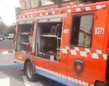 Incendio en el cine del Abasto Shopping dejó al menos dos heridos