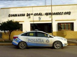 Río Negro: lo detuvieron por hacer una fiesta clandestina con la excusa de que es un gurú