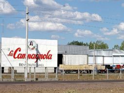 Cerraron dos fábricas de La Campagnola y 125 trabajadores deben trasladarse 300 KM para no perder el empleo