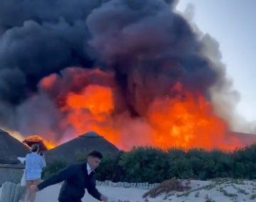 Punta del Este: voraz incendio en un popular parador